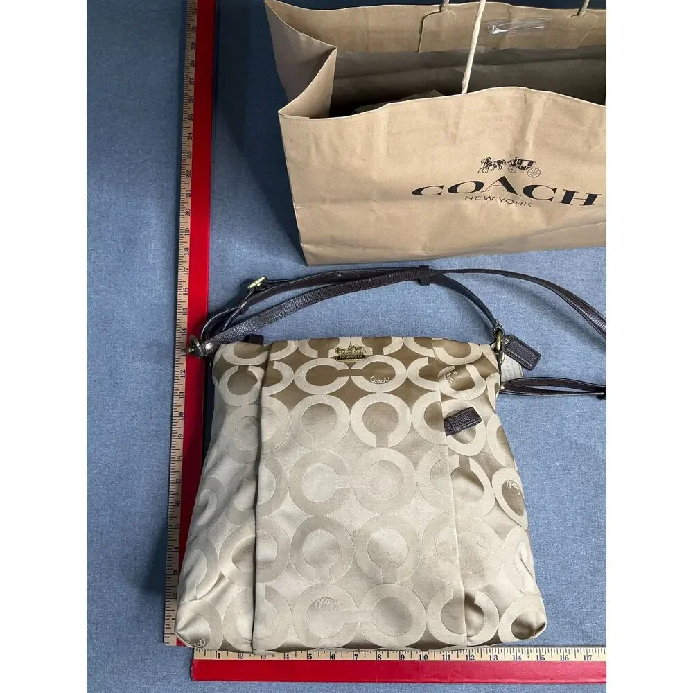 Coach Madison Op Art Metallic Maggie Shoulder Bag Purse F1276-21121 Jacquard